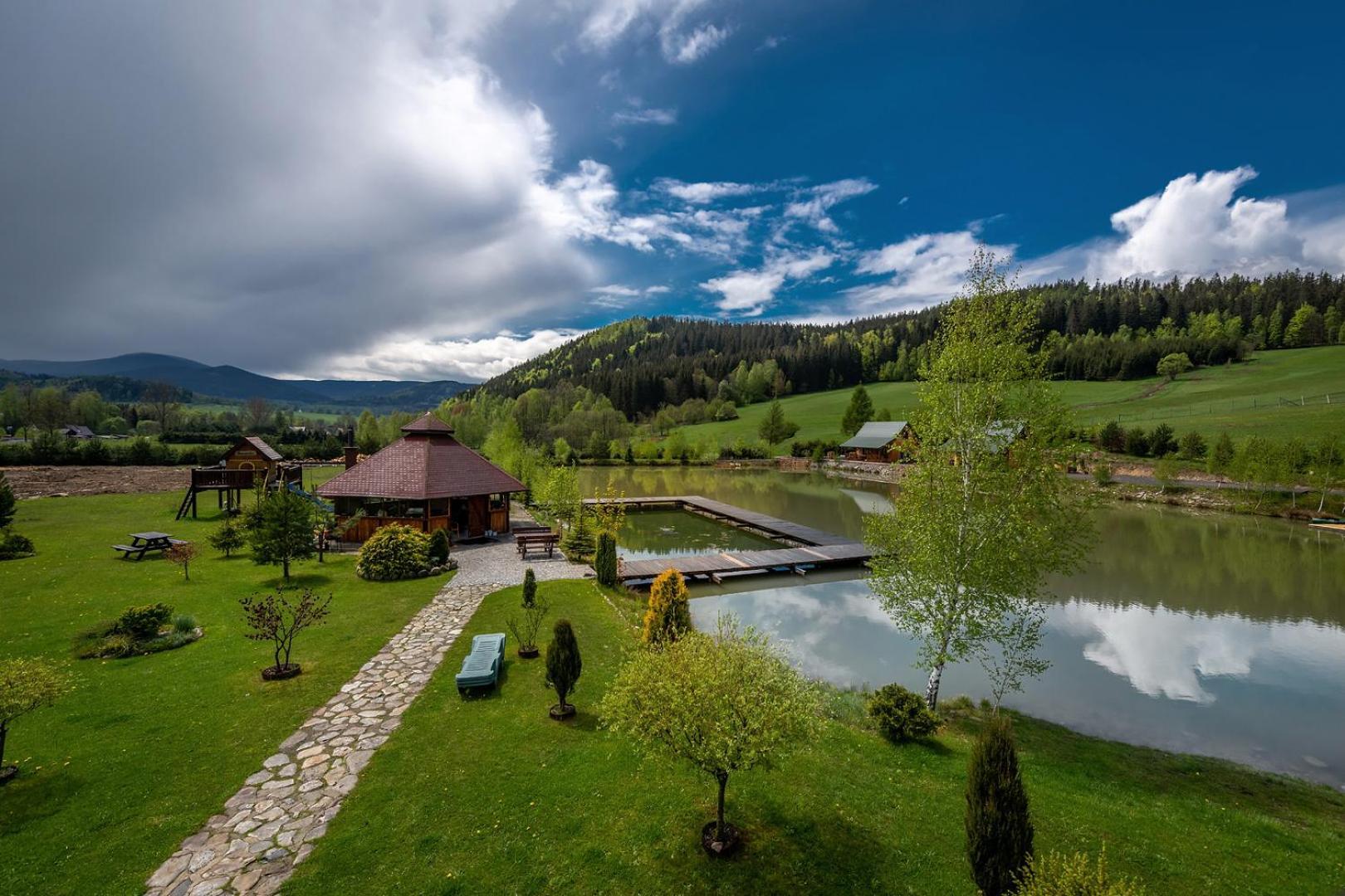 Domki Gorska Zatoka Строне-Слёнске Экстерьер фото